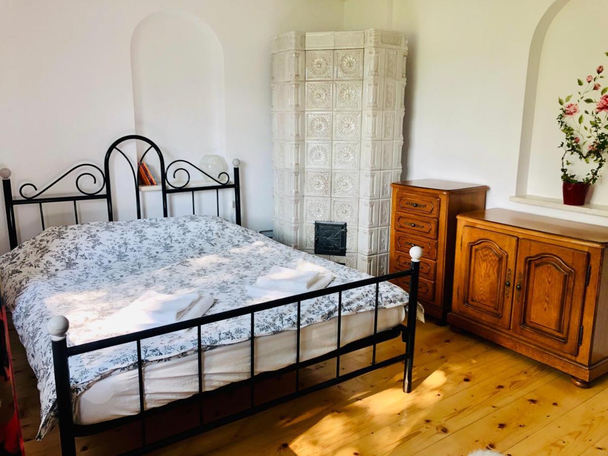 Conacul Secaria Villa Bagian luar foto