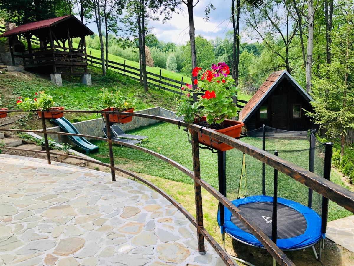 Conacul Secaria Villa Bagian luar foto
